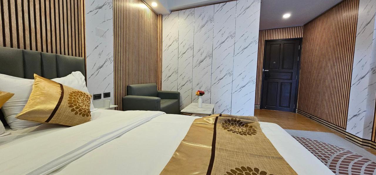 Xcess Residence Pattaya Buitenkant foto