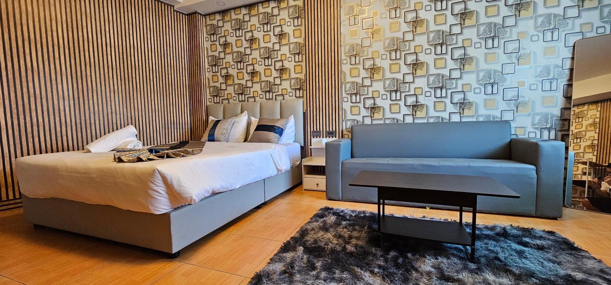 Xcess Residence Pattaya Buitenkant foto