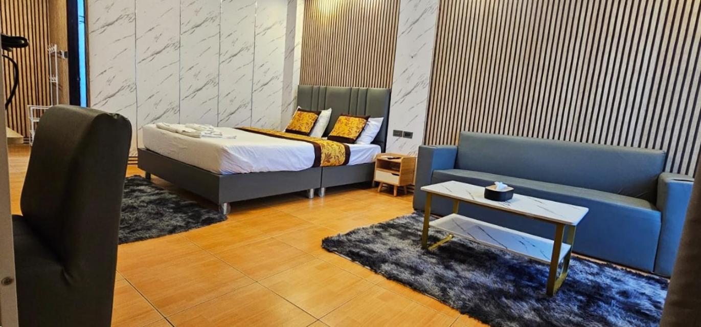 Xcess Residence Pattaya Buitenkant foto